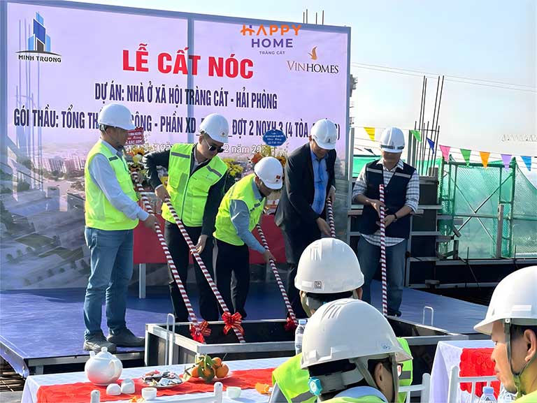 Happy Home bừng sáng: Chính thức cất nóc tòa L1 - The Link 2 happyhome cat noc toa l1 the link 2