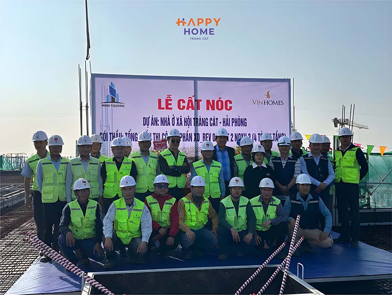 Happy Home bừng sáng: Chính thức cất nóc tòa L1 - The Link 3 happyhome cat noc toa l1 the link 3